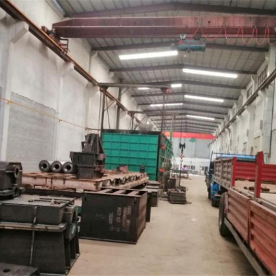 特大型打砂設備，對所有特大型金屬件表面打砂清除表面雜質